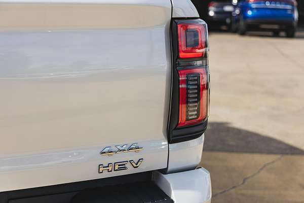 2024 GWM Cannon Alpha Ultra Hybrid P05 4X4