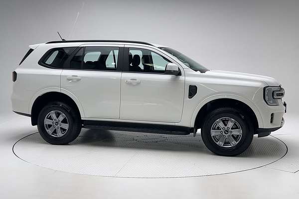 2024 Ford Everest Ambiente 2.0L