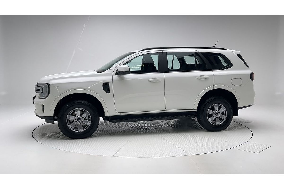 2024 Ford Everest Ambiente 2.0L