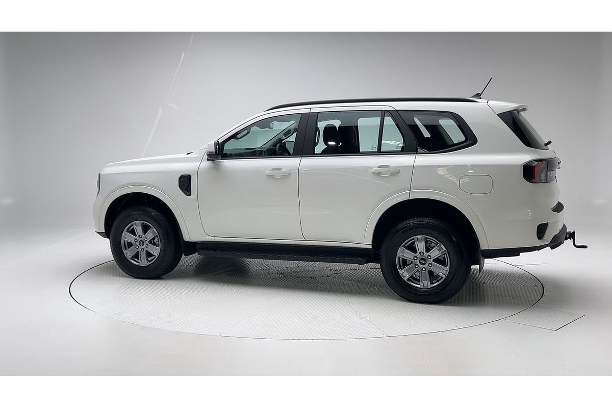 2024 Ford Everest Ambiente 2.0L