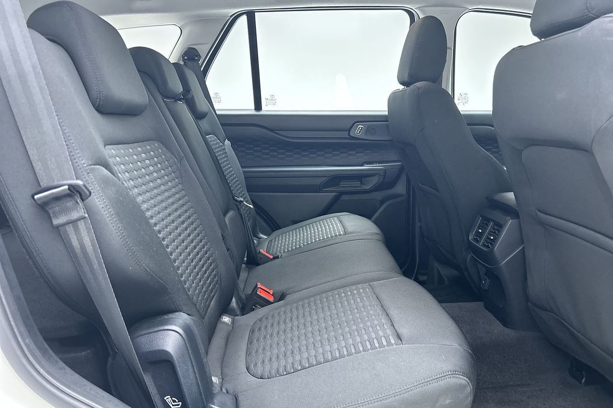 2024 Ford Everest Ambiente 2.0L