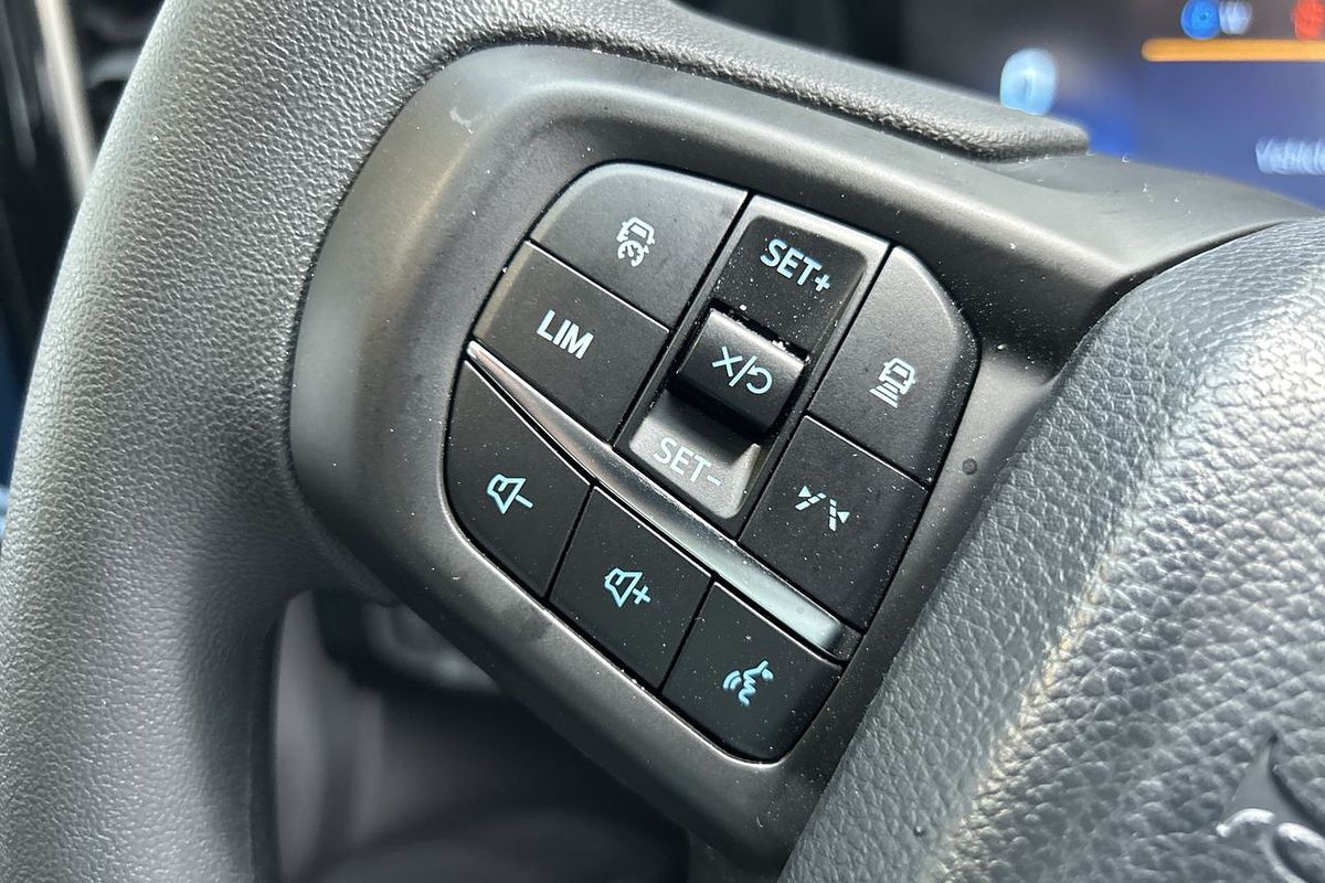 2024 Ford Everest Ambiente 2.0L