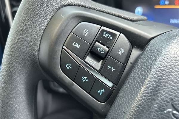 2024 Ford Everest Ambiente 2.0L