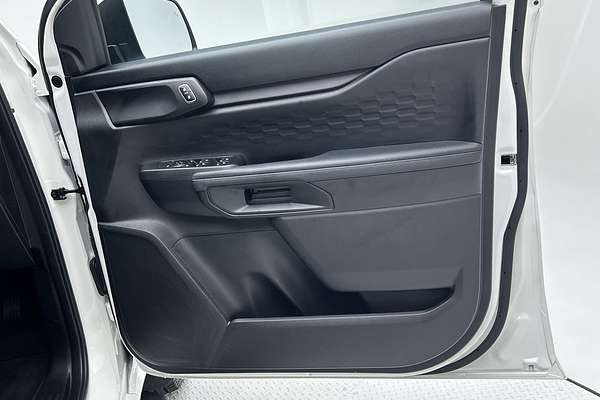 2024 Ford Everest Ambiente 2.0L