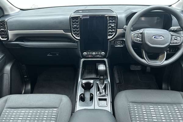 2024 Ford Everest Ambiente 2.0L
