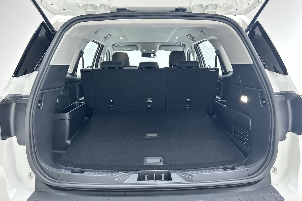 2024 Ford Everest Ambiente 2.0L