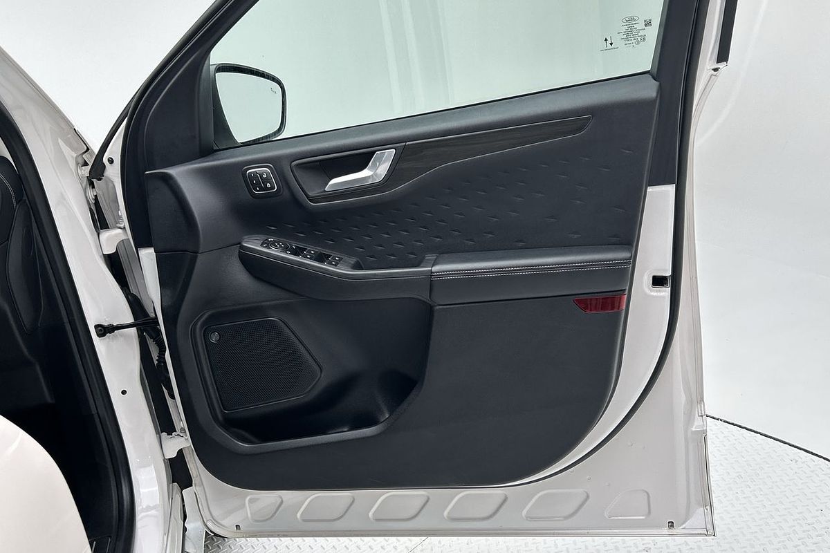 2020 Ford Escape Vignale ZH