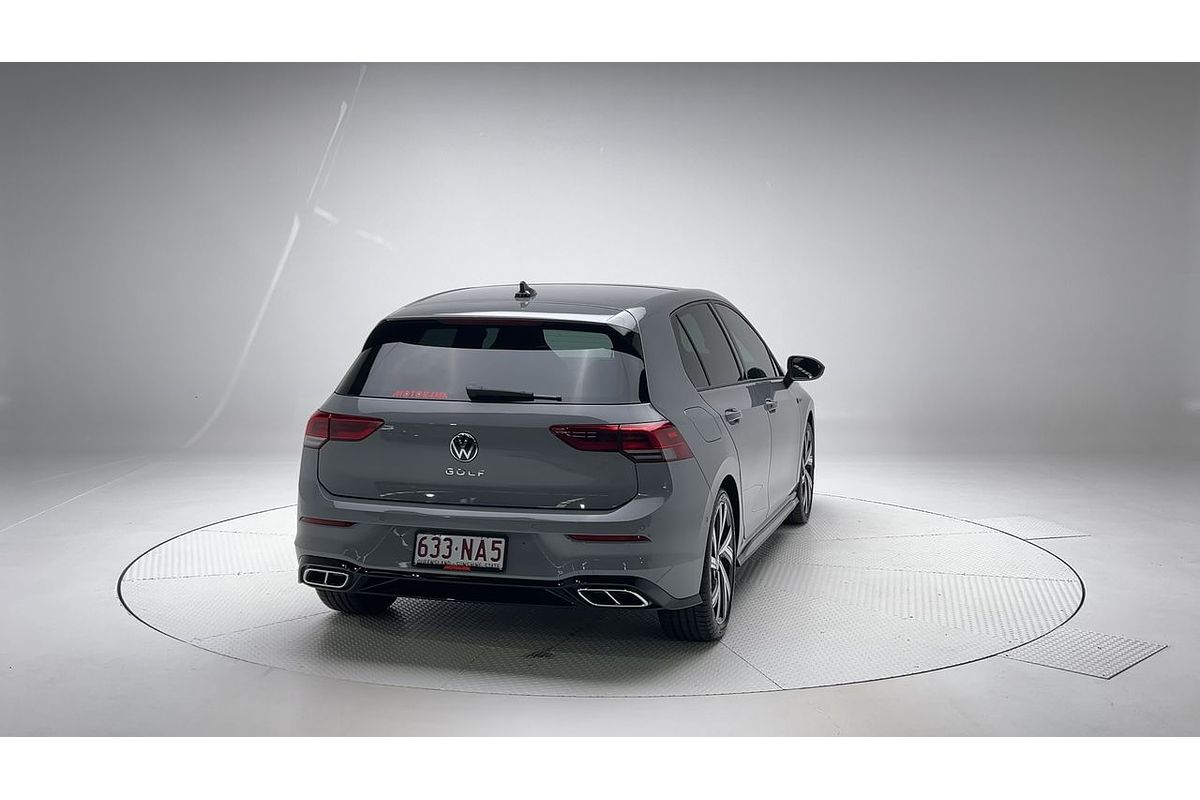 2023 Volkswagen Golf 110TSI R-Line 8