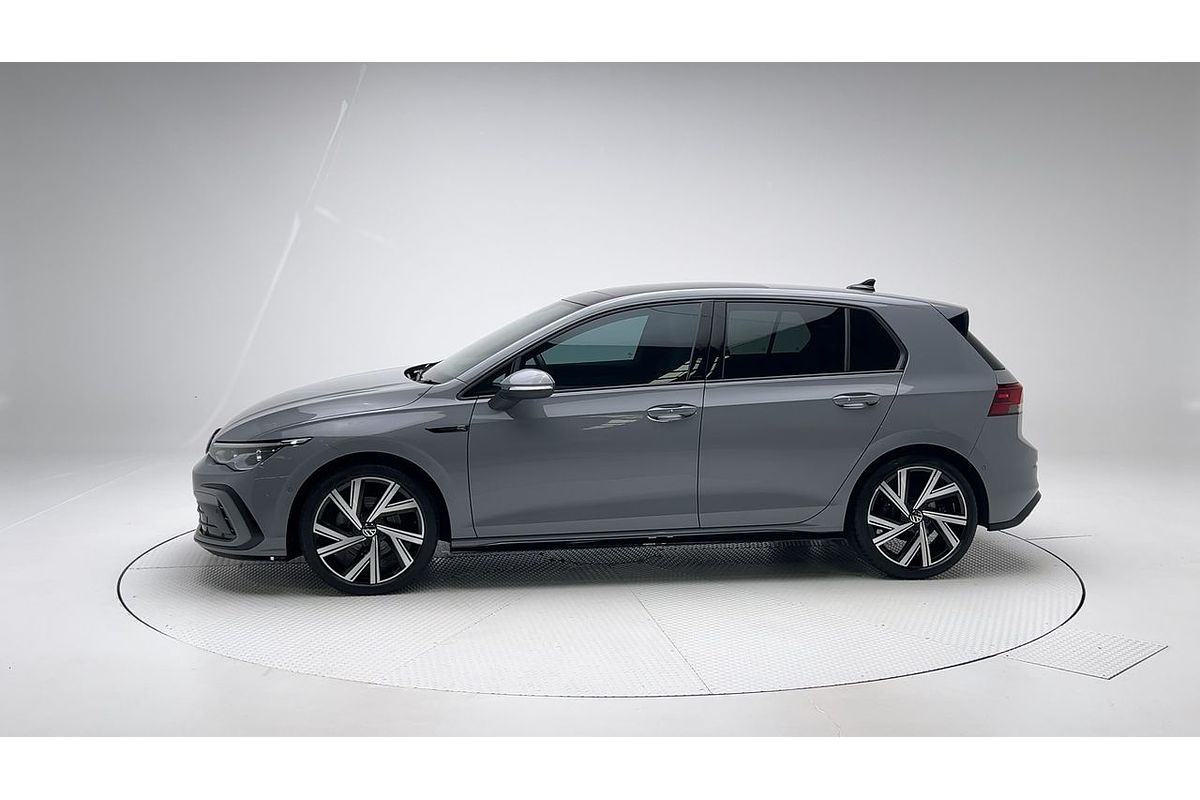2023 Volkswagen Golf 110TSI R-Line 8