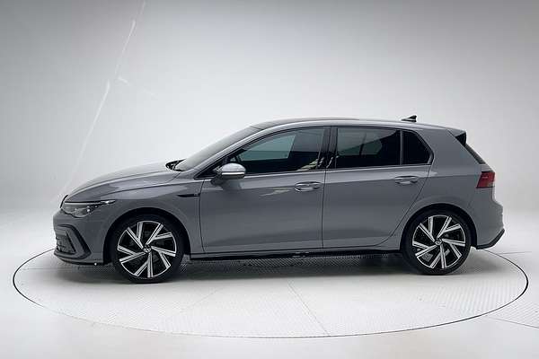 2023 Volkswagen Golf 110TSI R-Line 8