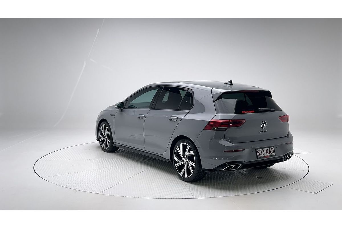 2023 Volkswagen Golf 110TSI R-Line 8