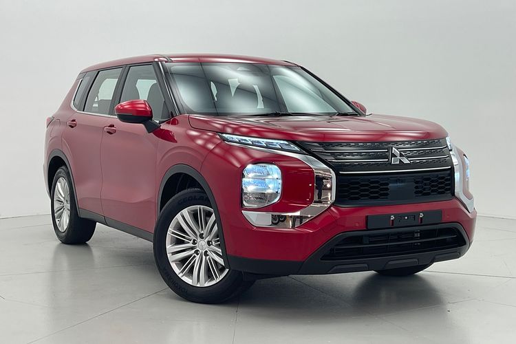 2023 Mitsubishi Outlander ES ZM