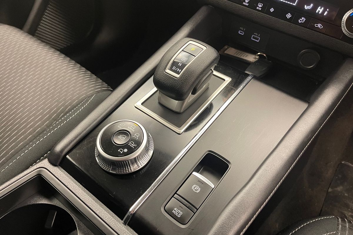 2023 Mitsubishi Outlander ES ZM