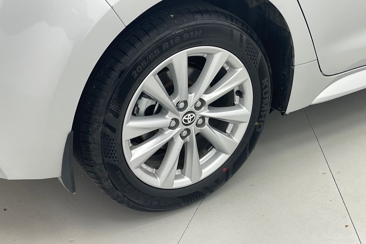 2022 Toyota Corolla Ascent Sport Hybrid ZWE219R
