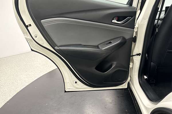 2022 Mazda CX-3 sTouring DK