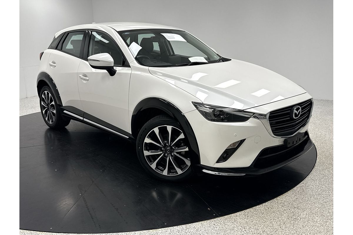 2022 Mazda CX-3 sTouring DK