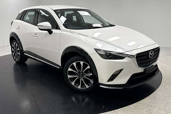2022 Mazda CX-3 sTouring DK
