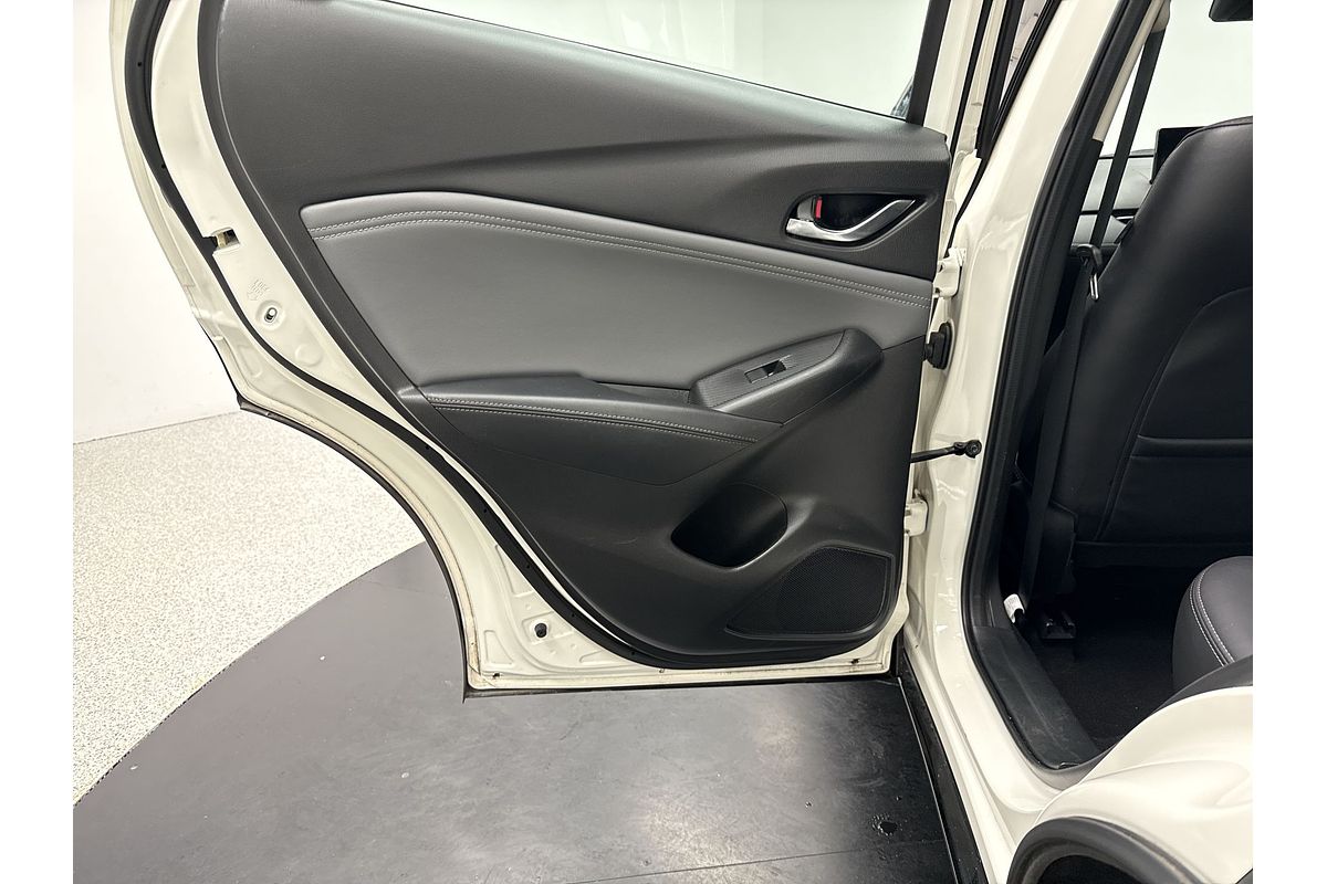 2022 Mazda CX-3 sTouring DK