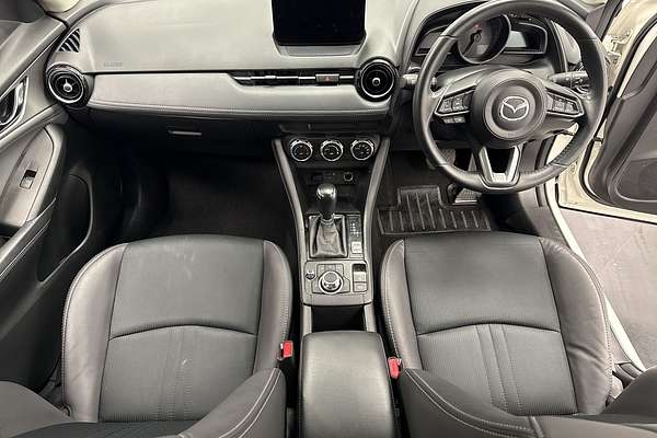 2022 Mazda CX-3 sTouring DK