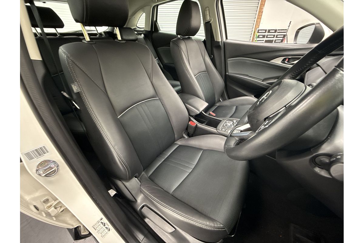 2022 Mazda CX-3 sTouring DK