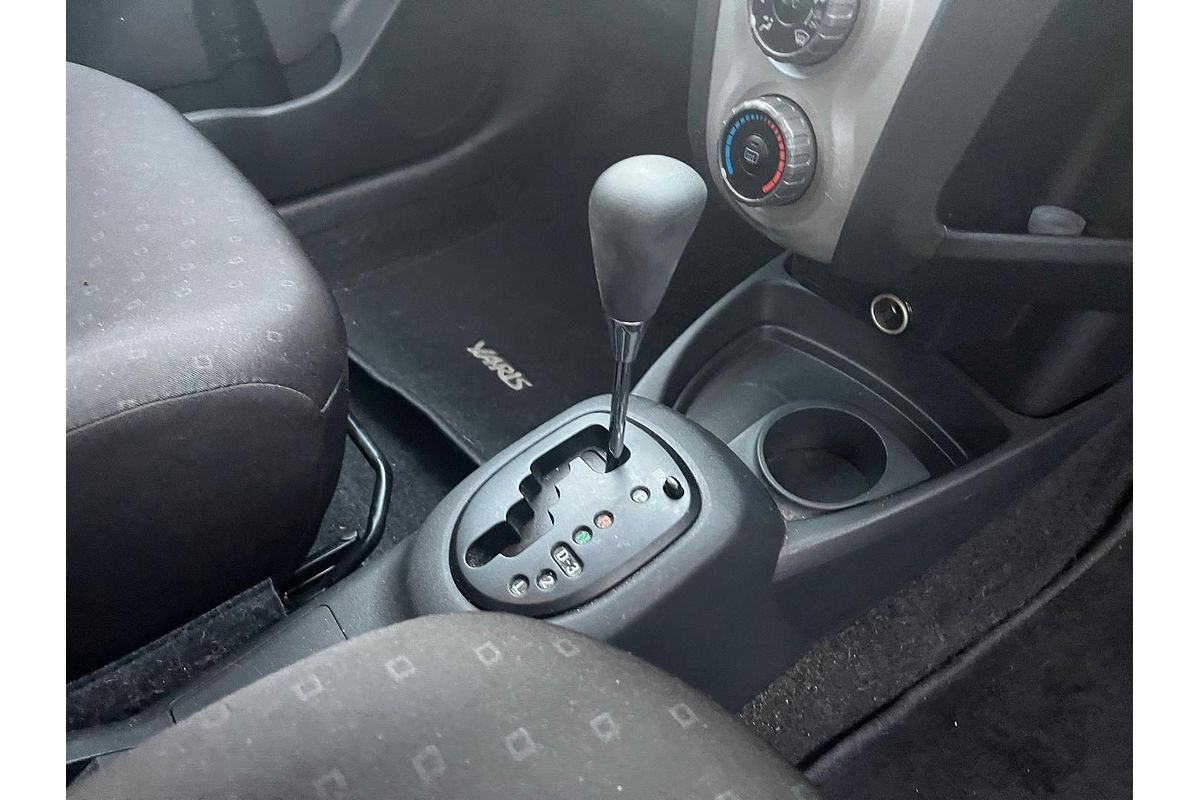 2006 Toyota Yaris YR NCP90R
