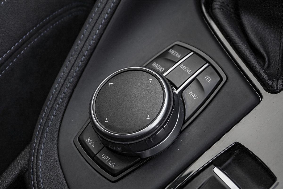 2017 BMW X1 sDrive18d F48