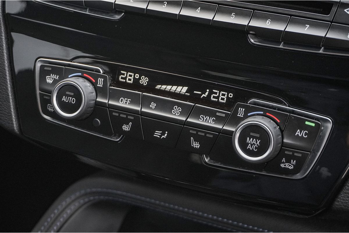 2017 BMW X1 sDrive18d F48