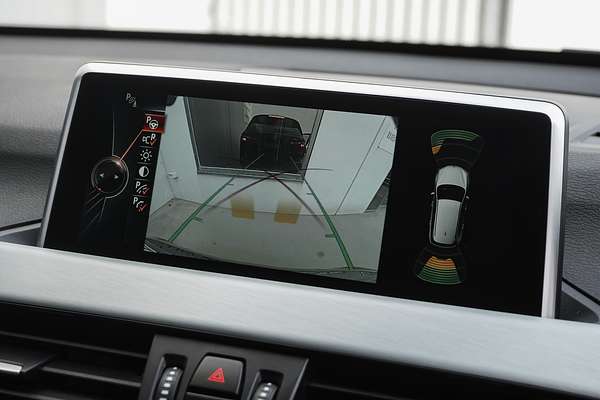 2017 BMW X1 sDrive18d F48