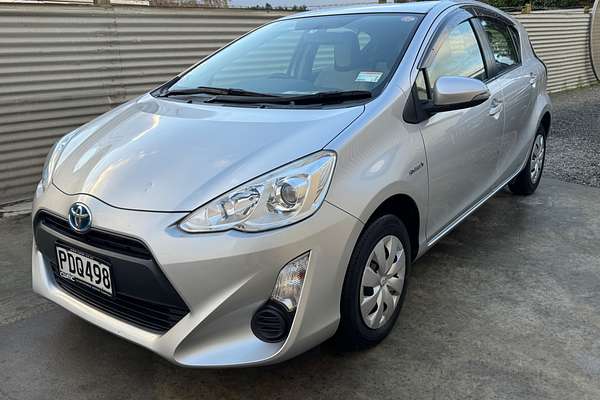 2015 Toyota AQUA