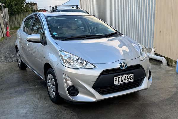 2015 Toyota AQUA