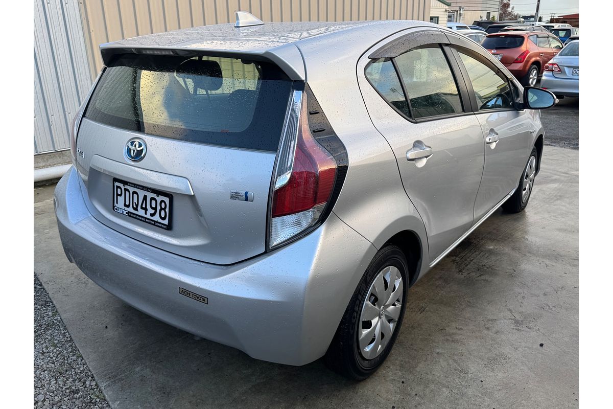 2015 Toyota AQUA