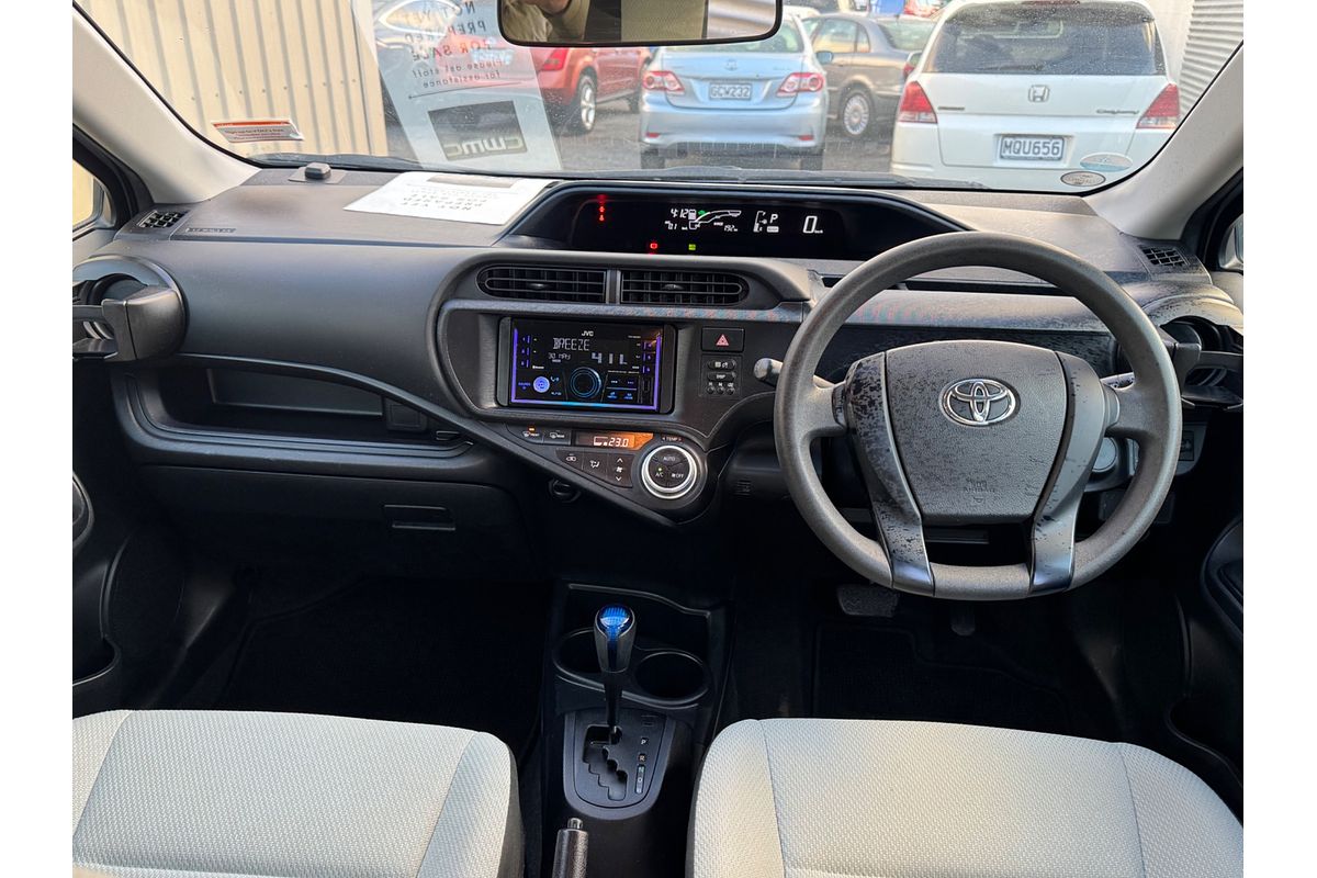2015 Toyota AQUA