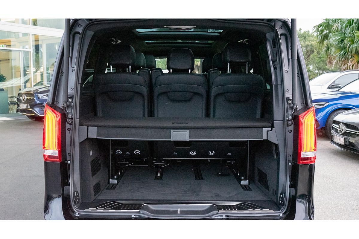 2023 Mercedes-Benz V-Class V300 d AMG Avantgarde 447