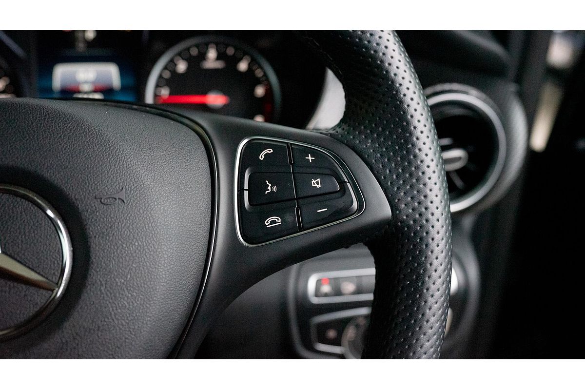 2023 Mercedes-Benz V-Class V300 d AMG Avantgarde 447