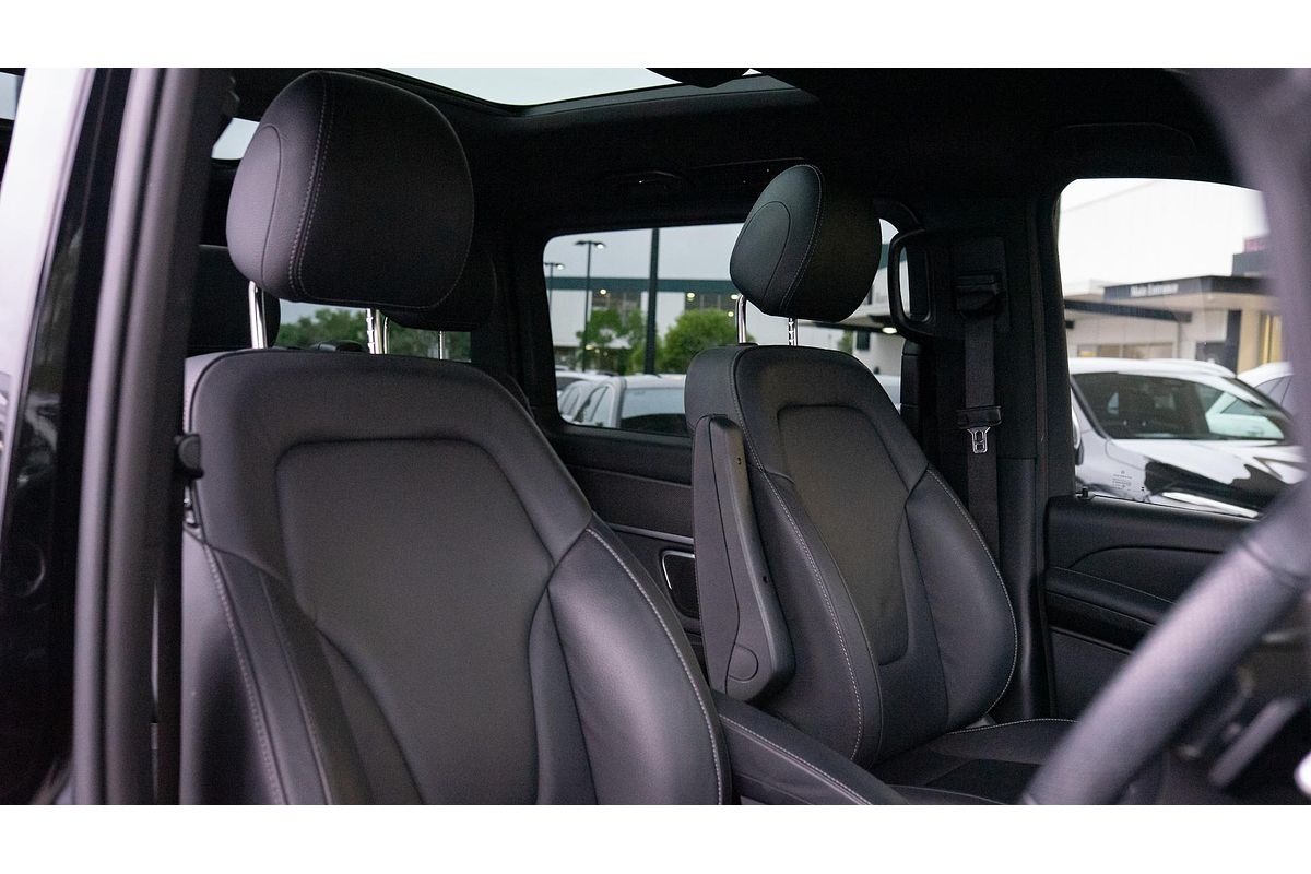 2023 Mercedes-Benz V-Class V300 d AMG Avantgarde 447
