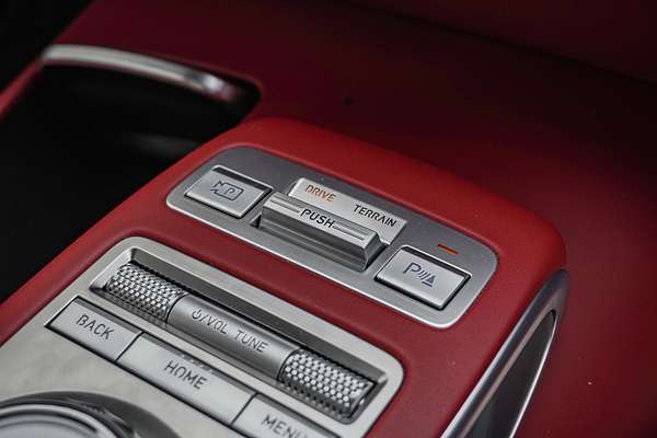 2024 Genesis GV70 2.5T AWD JK.V2
