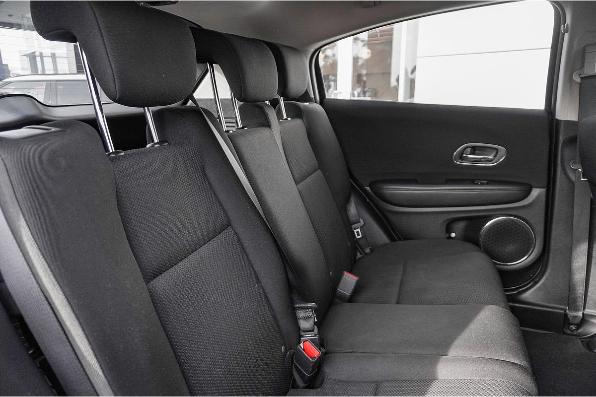 2017 Honda HR-V VTi-S