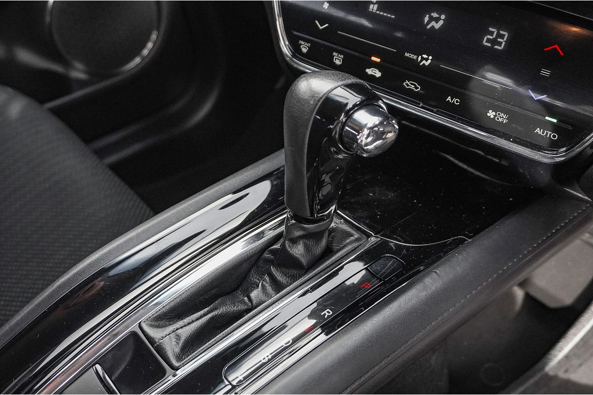 2017 Honda HR-V VTi-S