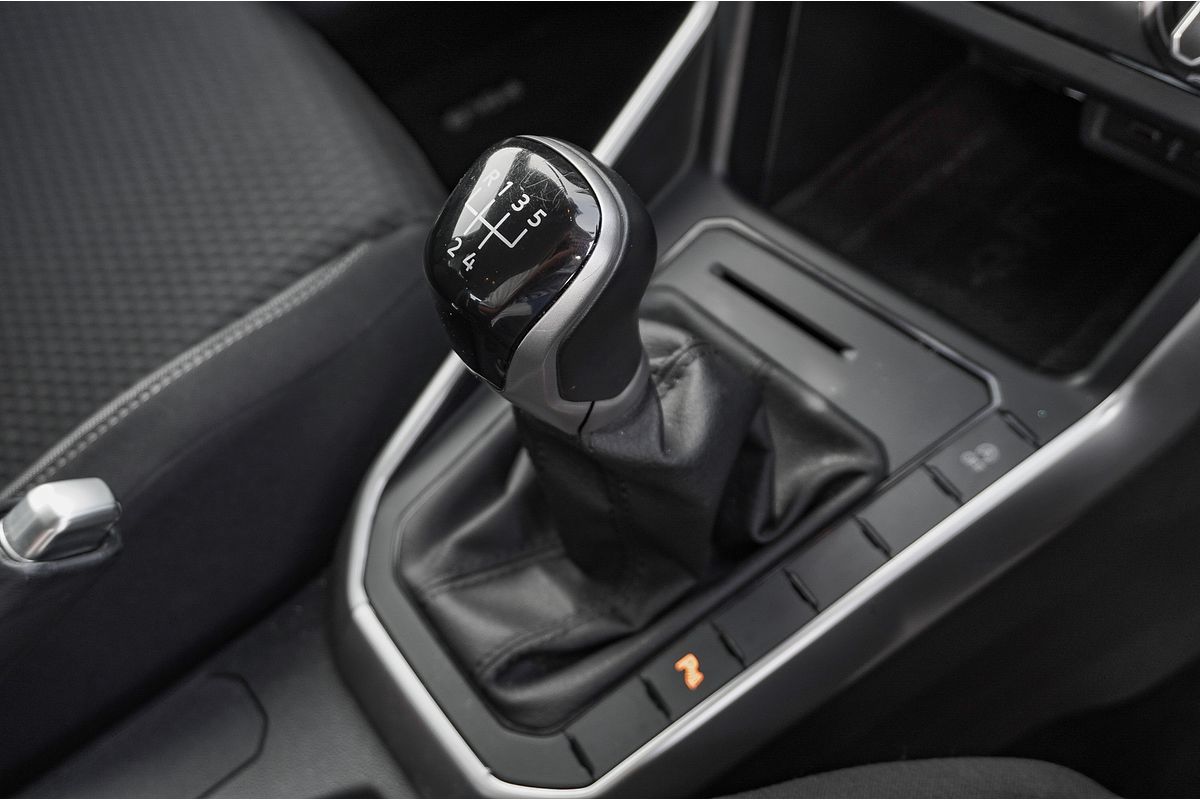 2022 Volkswagen Polo 70TSI Life AE