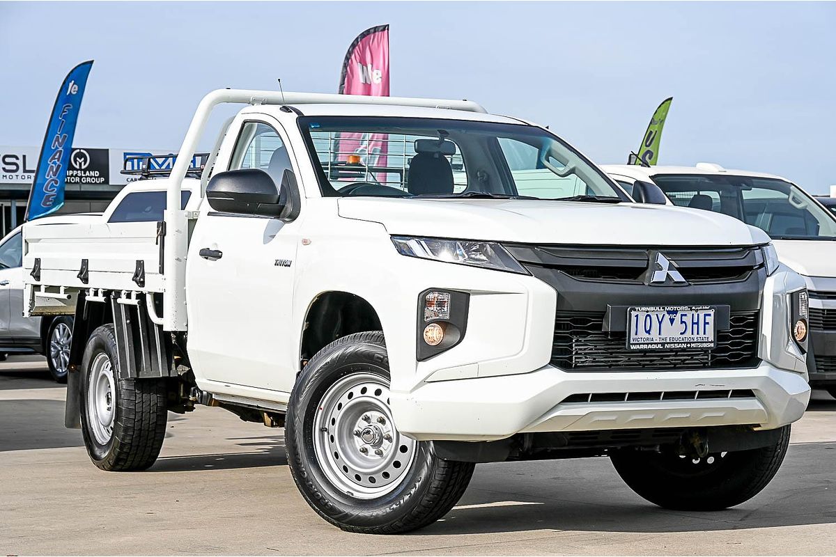 2019 Mitsubishi Triton GLX MR 4X4
