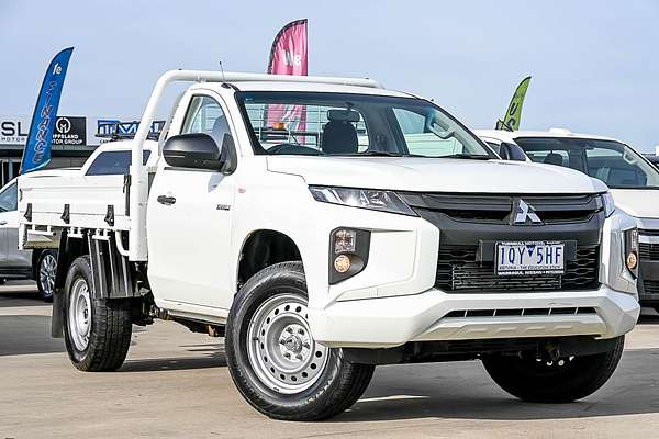 2019 Mitsubishi Triton GLX MR 4X4