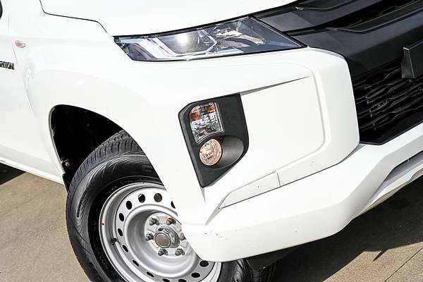 2019 Mitsubishi Triton GLX MR 4X4