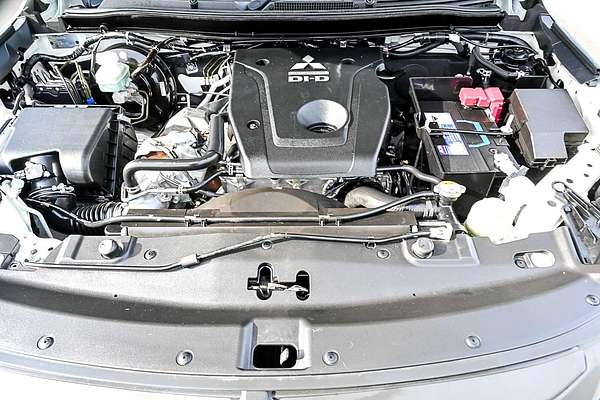 2019 Mitsubishi Triton GLX MR 4X4