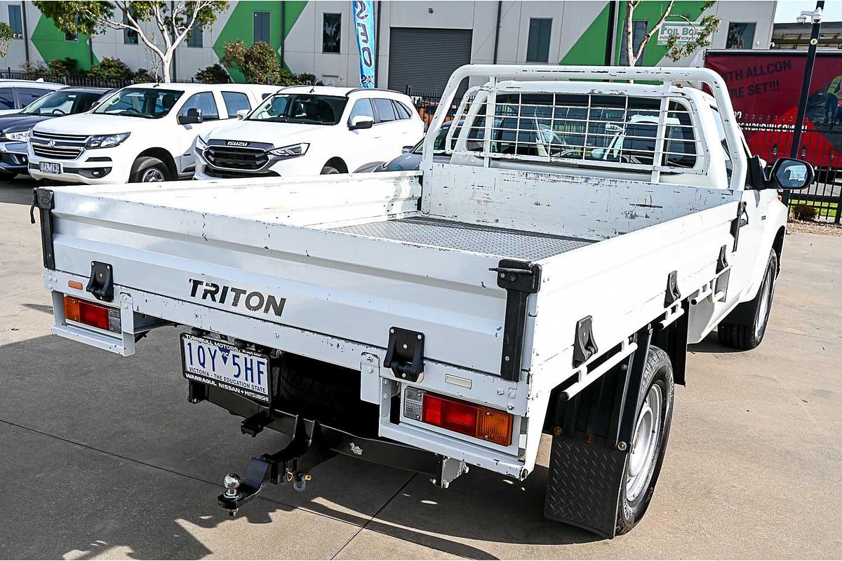 2019 Mitsubishi Triton GLX MR 4X4