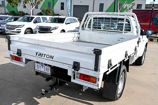 2019 Mitsubishi Triton GLX MR 4X4