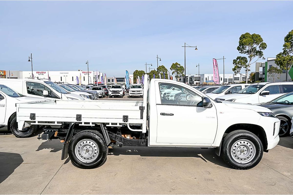 2019 Mitsubishi Triton GLX MR 4X4