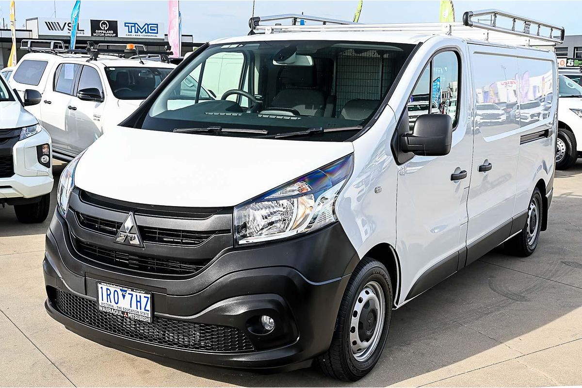 2020 Mitsubishi Express GLX SN LWB