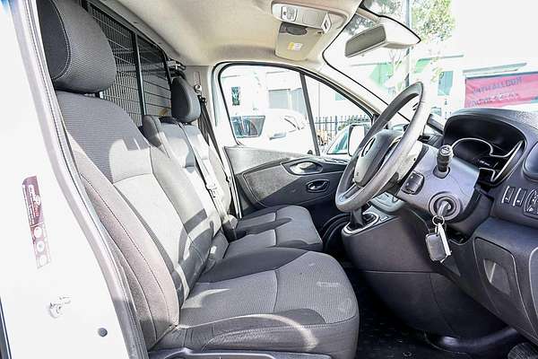 2020 Mitsubishi Express GLX SN LWB
