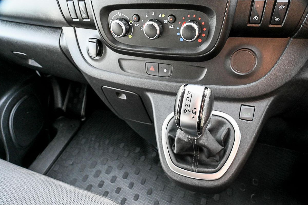 2020 Mitsubishi Express GLX SN LWB