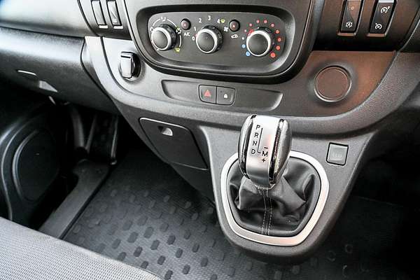 2020 Mitsubishi Express GLX SN LWB